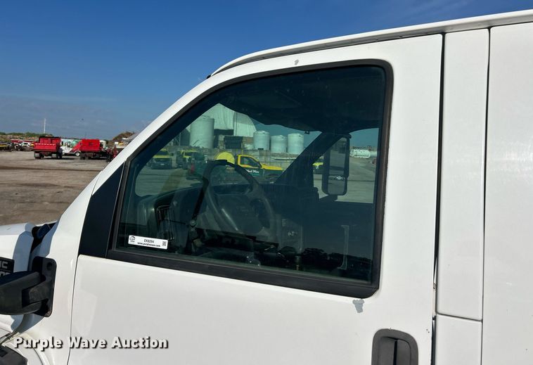 image for item EK8294 2006 GMC C5500 Crew Cab dump flatbed truck