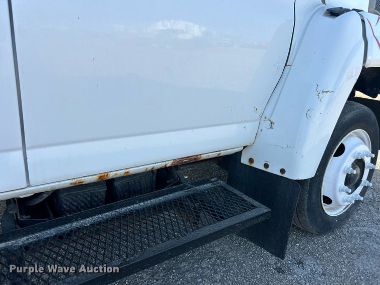 image for item EK8294 2006 GMC C5500 Crew Cab dump flatbed truck