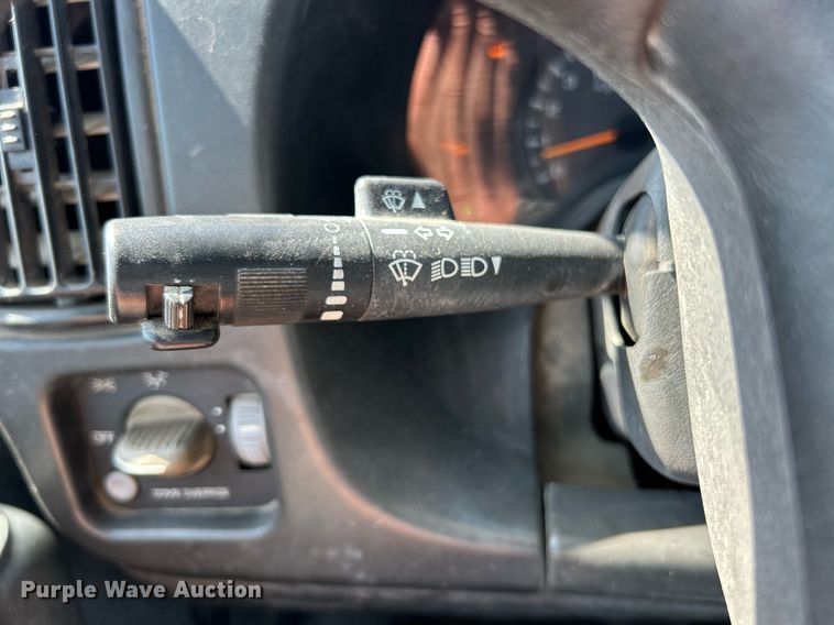 image for item EK8294 2006 GMC C5500 Crew Cab dump flatbed truck