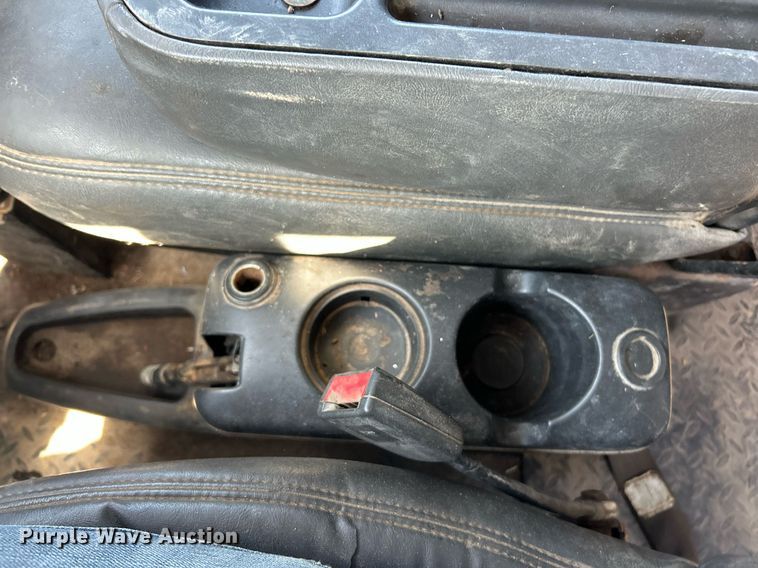 image for item EK8294 2006 GMC C5500 Crew Cab dump flatbed truck