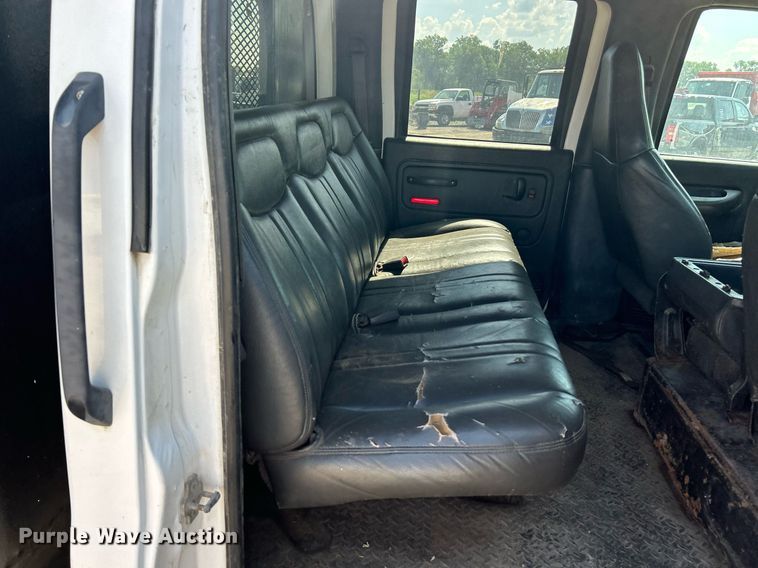 image for item EK8294 2006 GMC C5500 Crew Cab dump flatbed truck