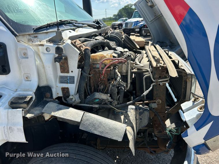 image for item EK8294 2006 GMC C5500 Crew Cab dump flatbed truck