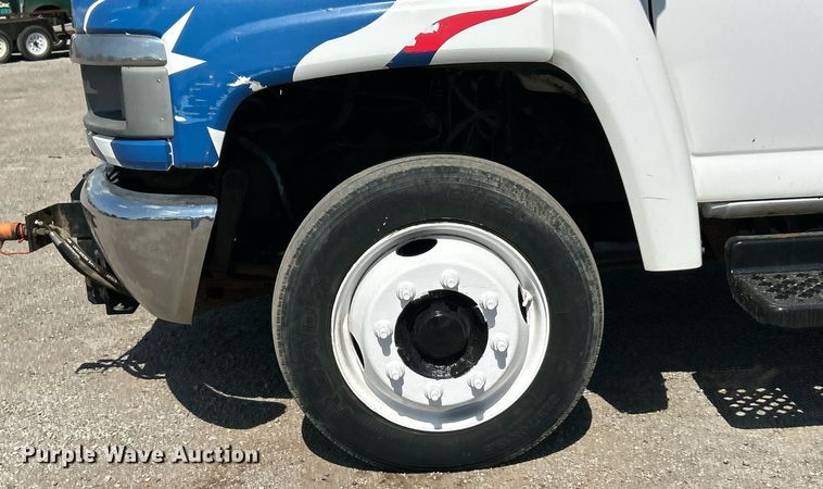 image for item EK8294 2006 GMC C5500 Crew Cab dump flatbed truck