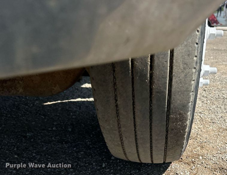 image for item EK8294 2006 GMC C5500 Crew Cab dump flatbed truck