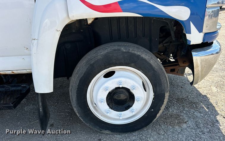 image for item EK8294 2006 GMC C5500 Crew Cab dump flatbed truck