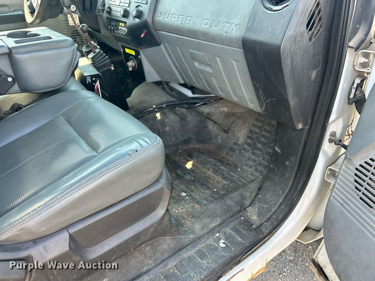 image for item EK8295 2011 Ford F450 Super Duty XL dump flatbed truck