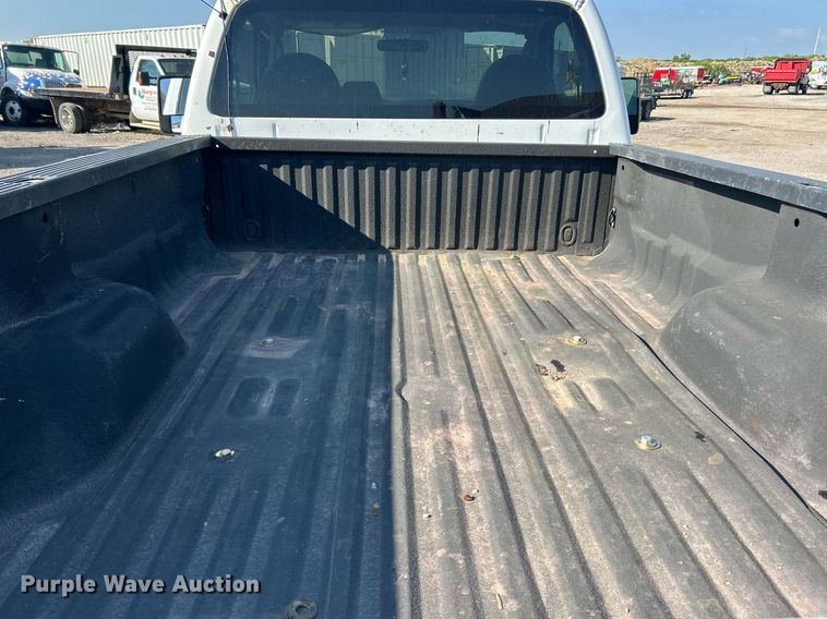 image for item EK8297 2009 Ford F350 Super Duty XL pickup truck