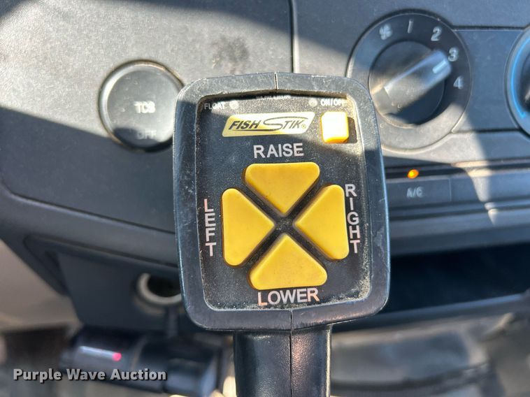 image for item EK8297 2009 Ford F350 Super Duty XL pickup truck