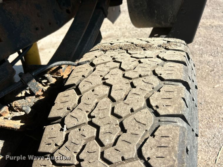 image for item EK8297 2009 Ford F350 Super Duty XL pickup truck