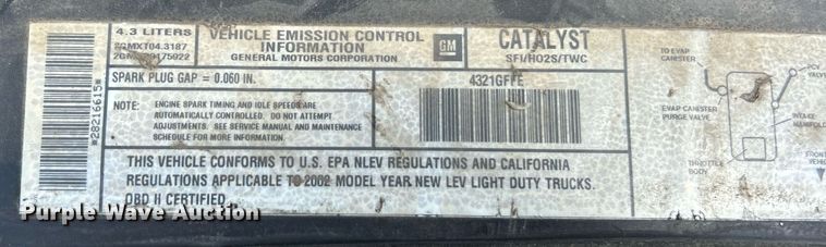 image for item EK8299 2002 Chevrolet S10 Ext. Cab pickup truck