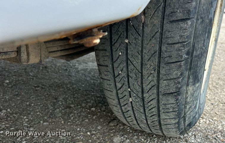 image for item EK8299 2002 Chevrolet S10 Ext. Cab pickup truck