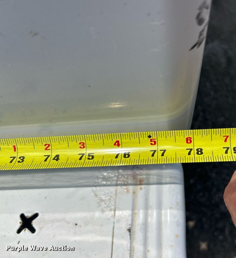 image for item EK8300 2002 Chevrolet Silverado 2500HD utility bed pickup truck