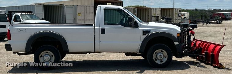 image for item EK8302 2008 Ford F350 Super Duty XL pickup truck