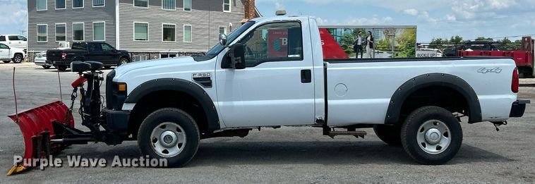image for item EK8302 2008 Ford F350 Super Duty XL pickup truck