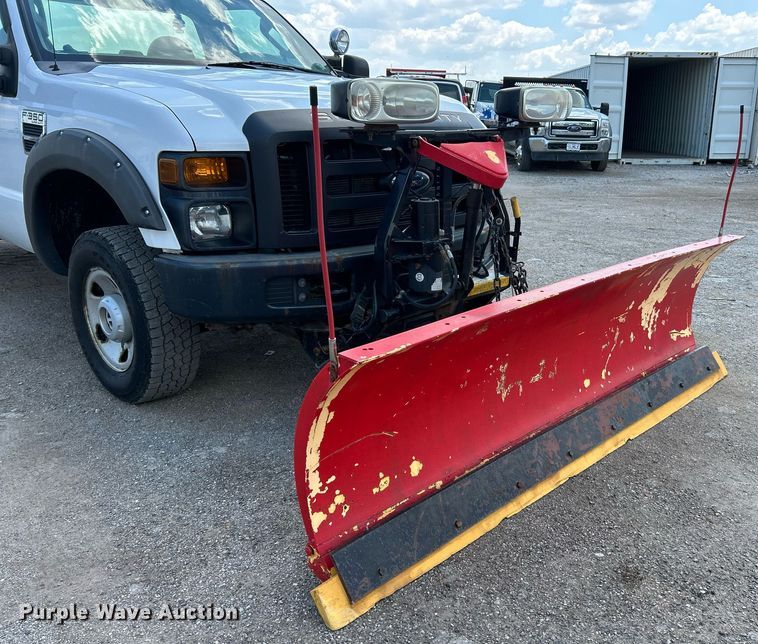 image for item EK8302 2008 Ford F350 Super Duty XL pickup truck