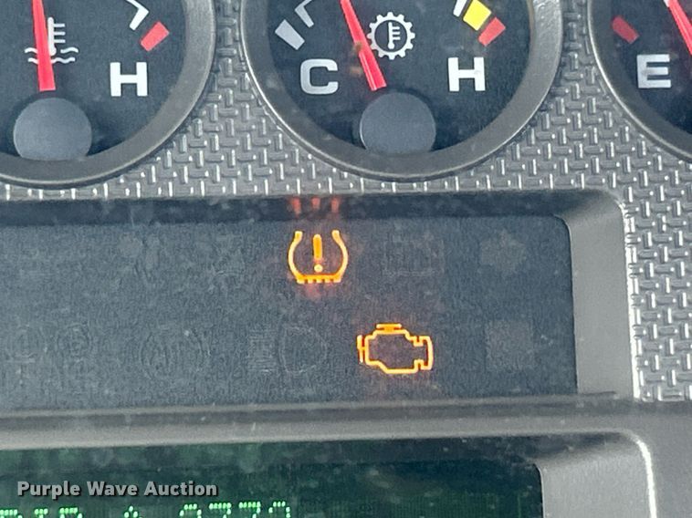 image for item EK8302 2008 Ford F350 Super Duty XL pickup truck