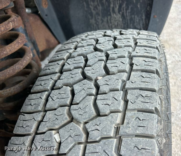 image for item EK8302 2008 Ford F350 Super Duty XL pickup truck