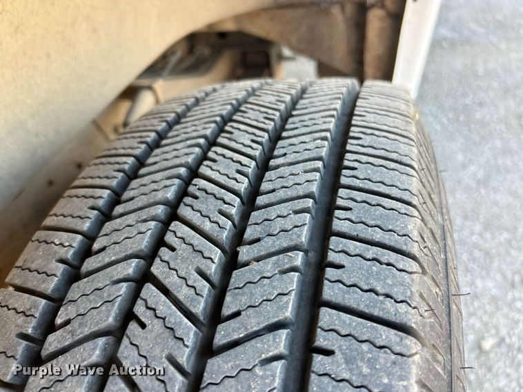 image for item EK8303 2009 Chevrolet Express 2500 utility van