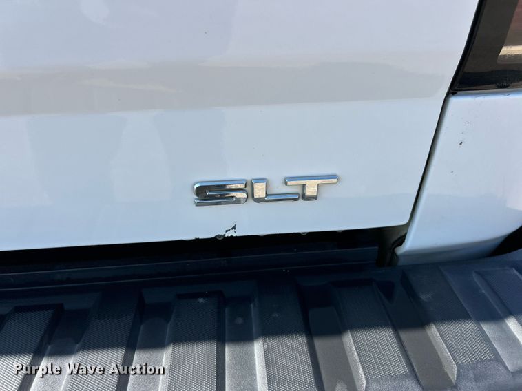 image for item EK8304 2017 GMC Sierra 1500 SLT Crew Cab pickup truck