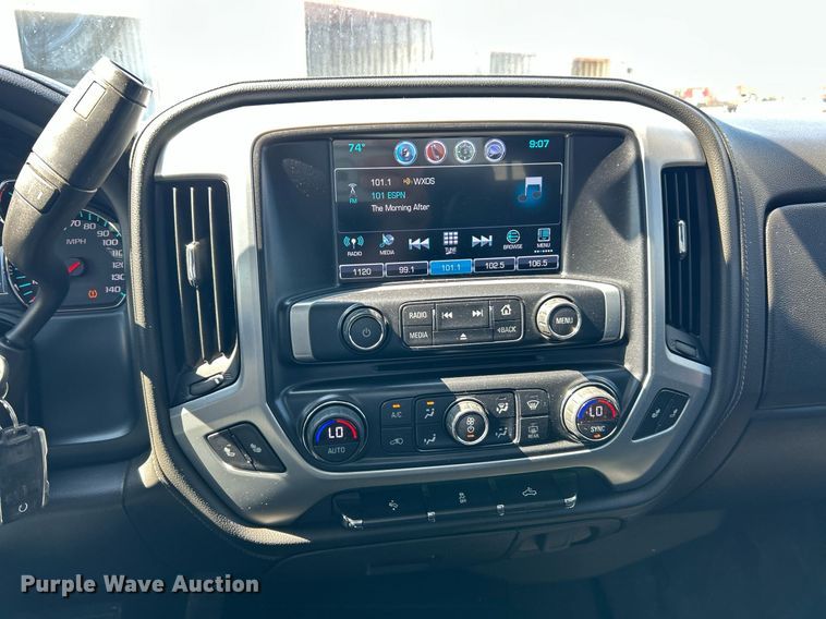 image for item EK8304 2017 GMC Sierra 1500 SLT Crew Cab pickup truck