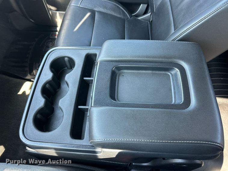 image for item EK8304 2017 GMC Sierra 1500 SLT Crew Cab pickup truck