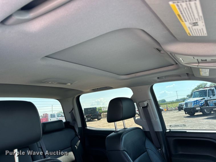 image for item EK8304 2017 GMC Sierra 1500 SLT Crew Cab pickup truck