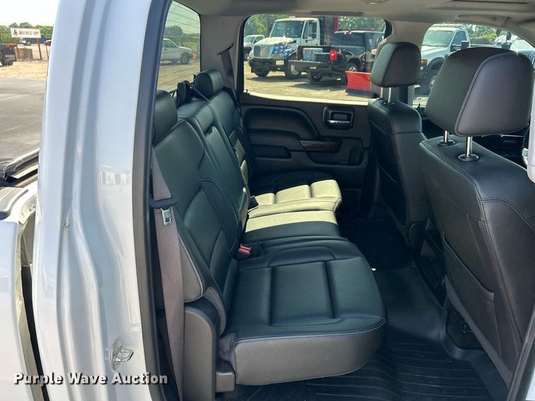 image for item EK8304 2017 GMC Sierra 1500 SLT Crew Cab pickup truck