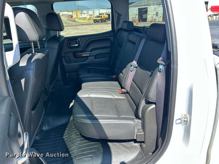 image for item EK8304 2017 GMC Sierra 1500 SLT Crew Cab pickup truck