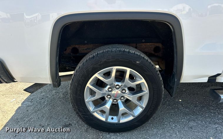 image for item EK8304 2017 GMC Sierra 1500 SLT Crew Cab pickup truck