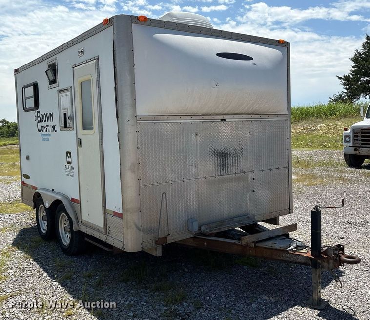 image for item EM2595 2001 Coachcraft fiber optic splicing trailer