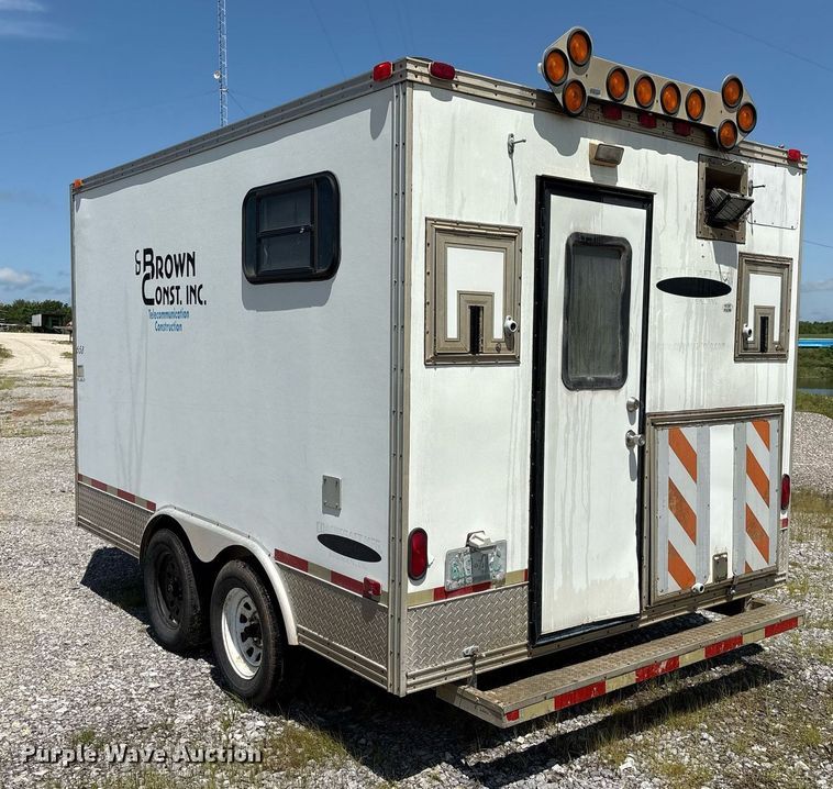 image for item EM2595 2001 Coachcraft fiber optic splicing trailer