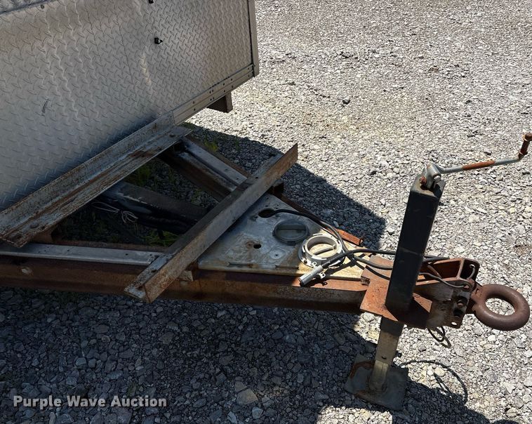 image for item EM2595 2001 Coachcraft fiber optic splicing trailer