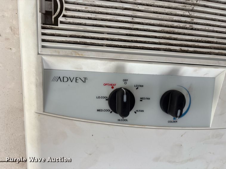 image for item EM2595 2001 Coachcraft fiber optic splicing trailer