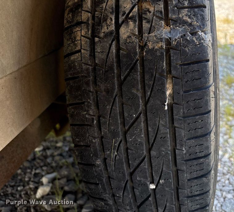 image for item EM2595 2001 Coachcraft fiber optic splicing trailer