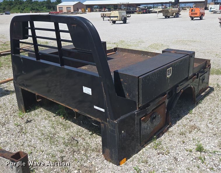 image for item EN3896 CM Truck Beds 1520761 flatbed