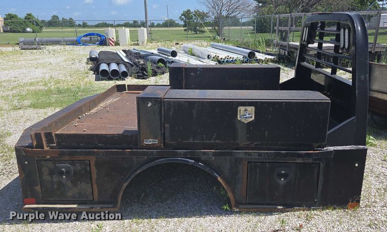 image for item EN3896 CM Truck Beds 1520761 flatbed