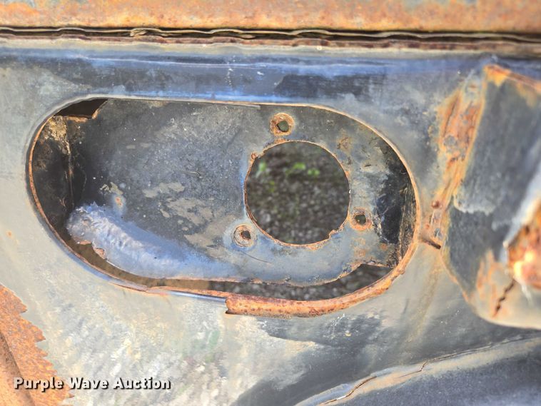 image for item EN3896 CM Truck Beds 1520761 flatbed