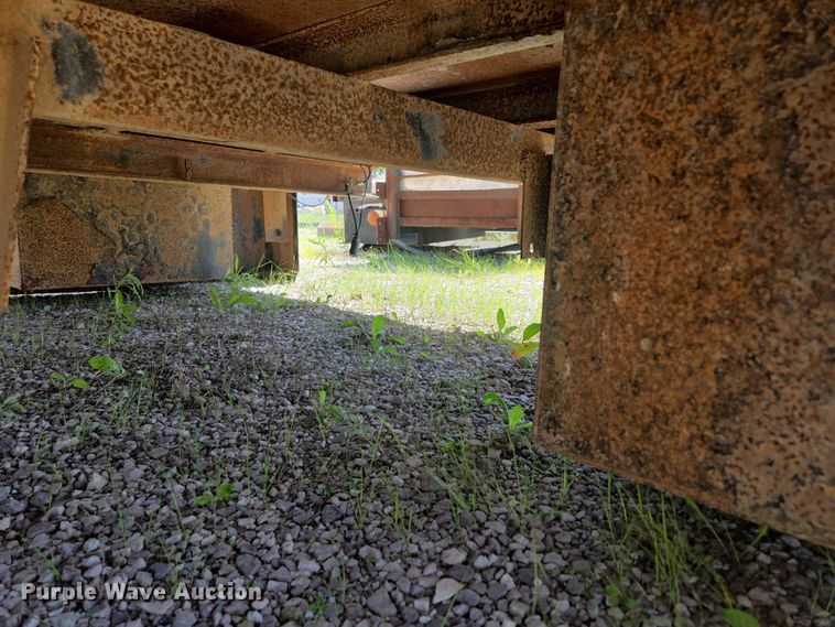 image for item EN3896 CM Truck Beds 1520761 flatbed