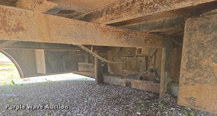 image for item EN3896 CM Truck Beds 1520761 flatbed