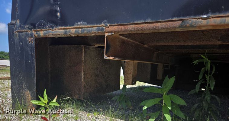 image for item EN3896 CM Truck Beds 1520761 flatbed