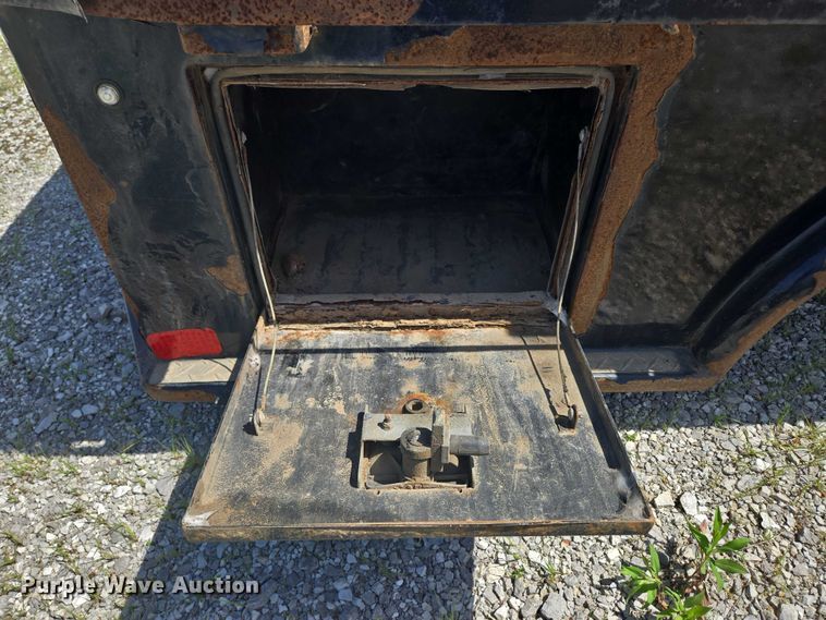 image for item EN3896 CM Truck Beds 1520761 flatbed