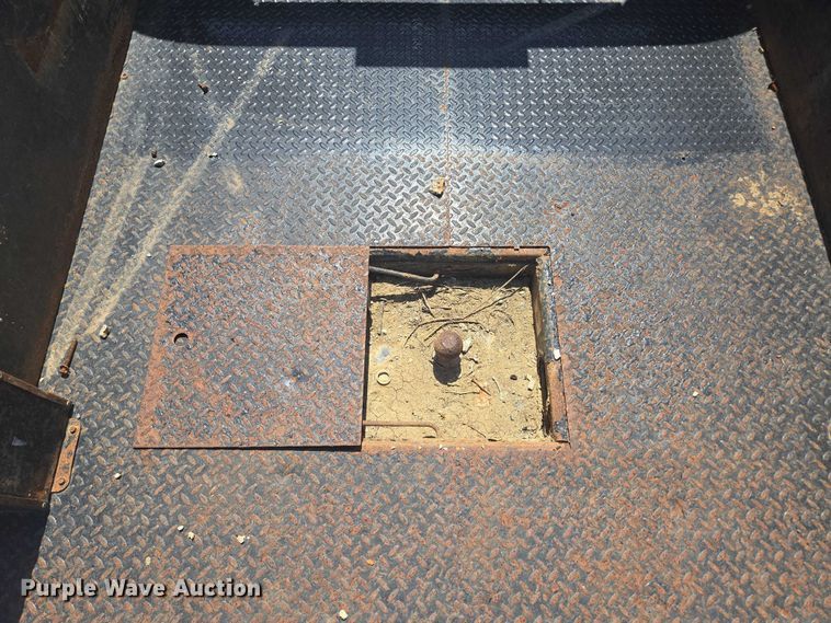 image for item EN3896 CM Truck Beds 1520761 flatbed