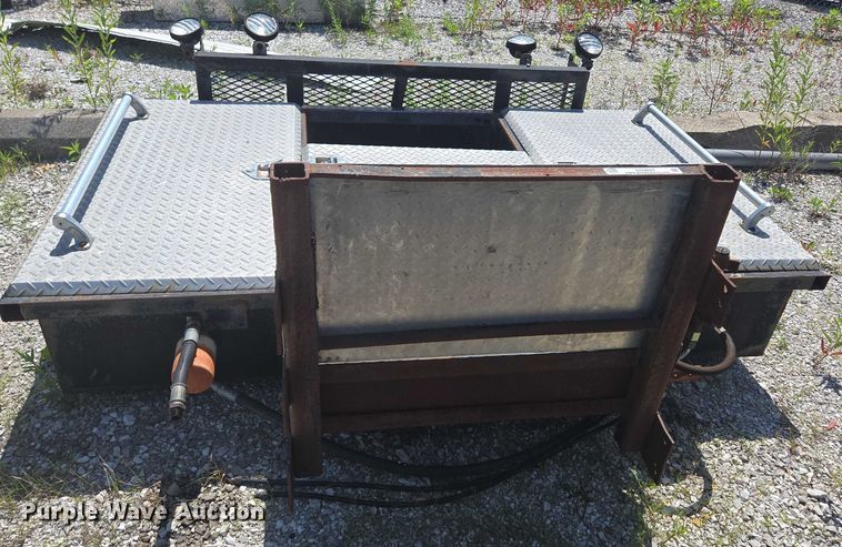 image for item EN3897  Headache rack