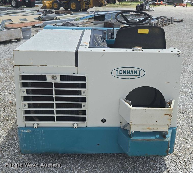 image for item EN3902 Tennant 255 Series II sweeper