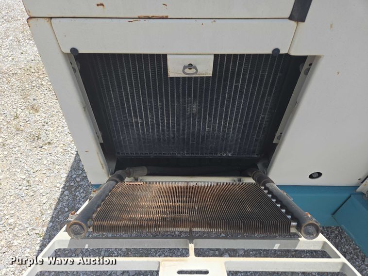 image for item EN3902 Tennant 255 Series II sweeper