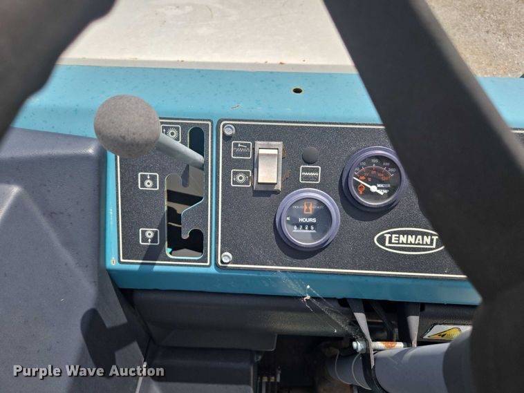 image for item EN3902 Tennant 255 Series II sweeper