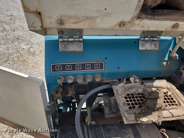 image for item EN3902 Tennant 255 Series II sweeper