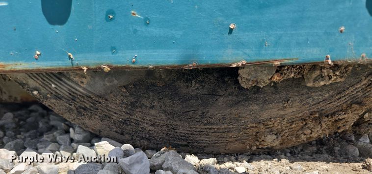 image for item EN3902 Tennant 255 Series II sweeper