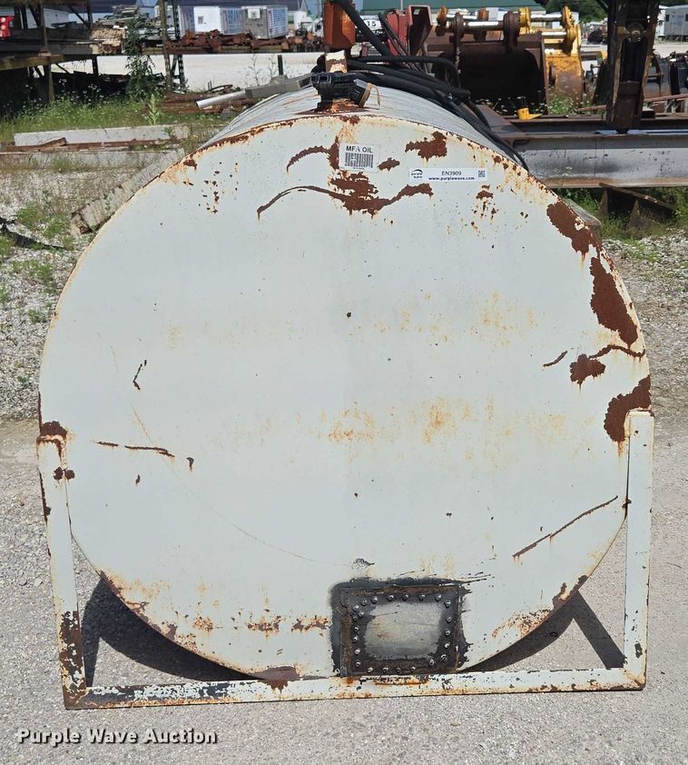 image for item EN3909 Fuel tank