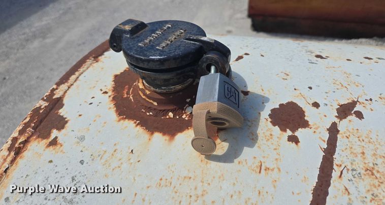 image for item EN3909 Fuel tank